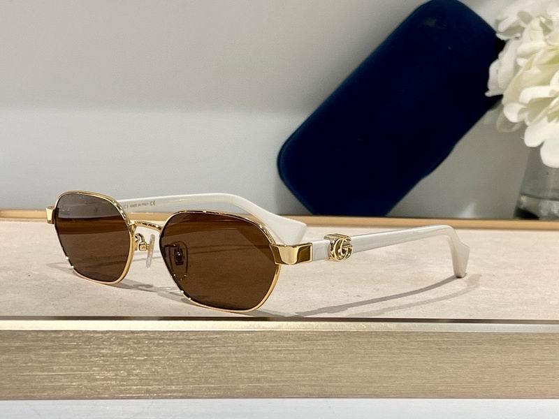 Gucci Sunglasses 750